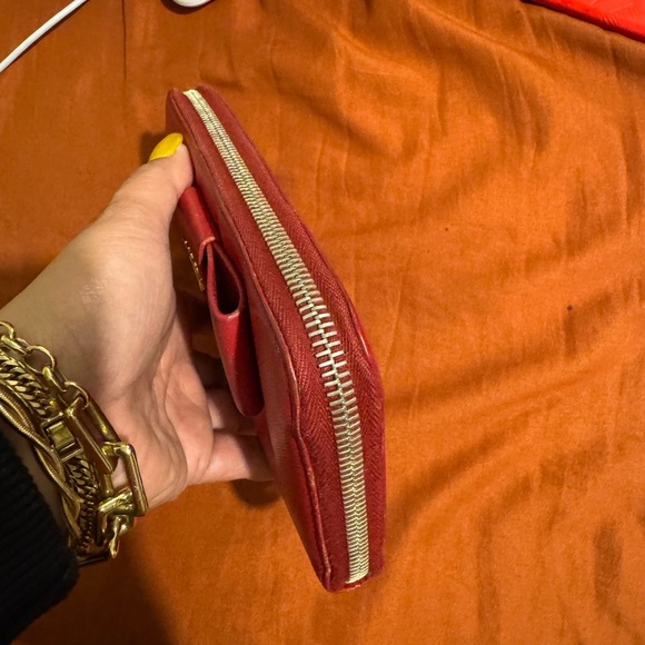 Prada Red Bow Wallet - Picture 6 of 8